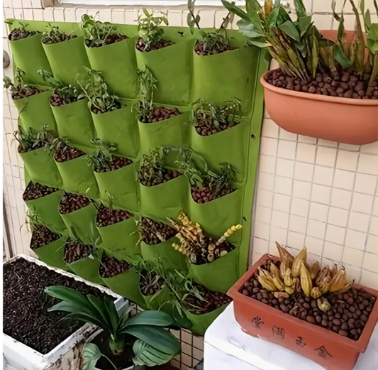 Wall-Mounted Garden Grow Bags