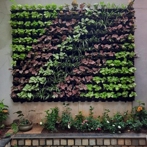 Wall-Mounted Garden Grow Bags - 9 pockets